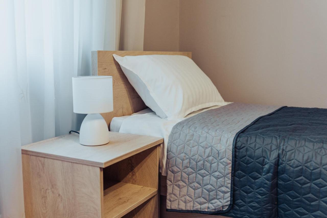 DuMalux Velvet Appartement Subotica Buitenkant foto