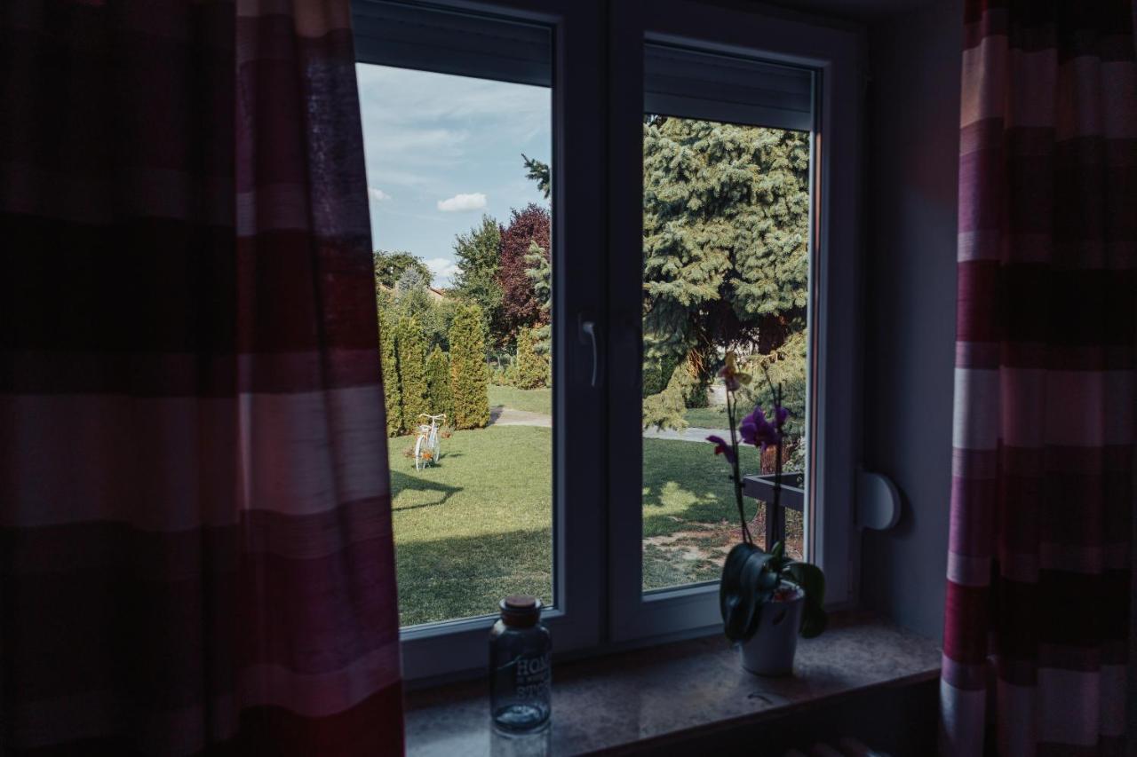 DuMalux Velvet Appartement Subotica Buitenkant foto