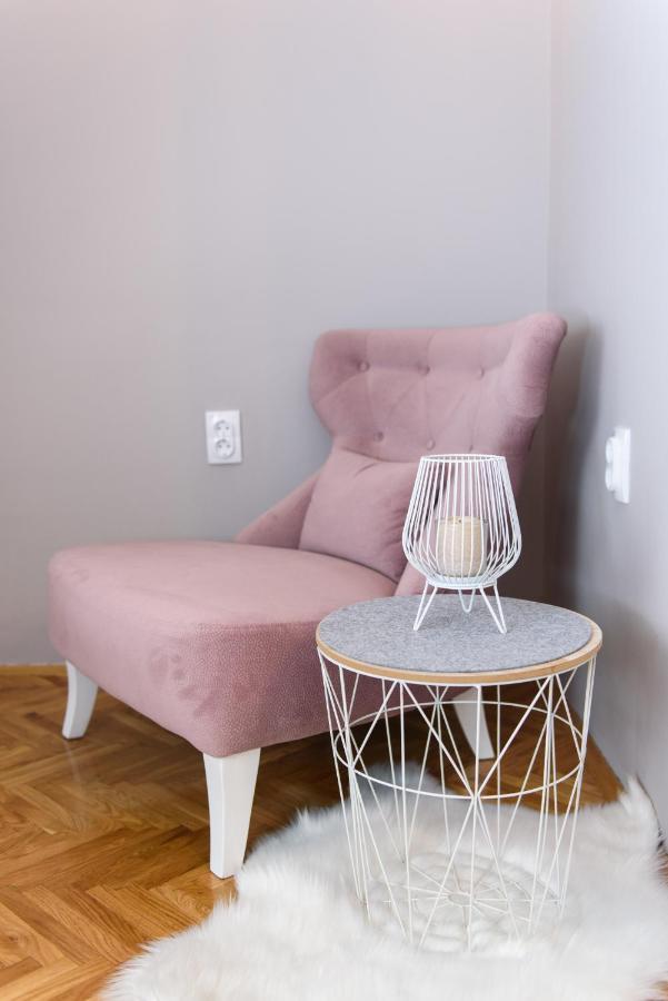 DuMalux Velvet Appartement Subotica Buitenkant foto