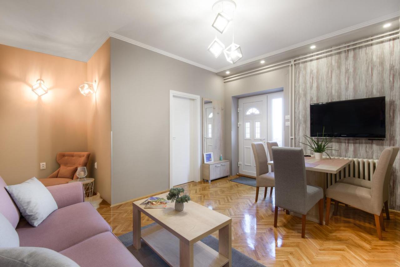 DuMalux Velvet Appartement Subotica Buitenkant foto